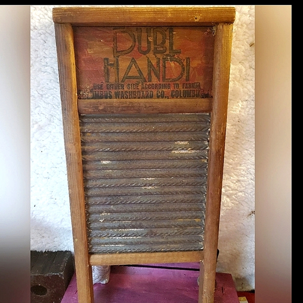 Vintage Dubl Handi Washboard Price Is firm ! Collectors Item.